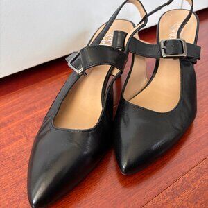 NWOT Slingbacks 8.5